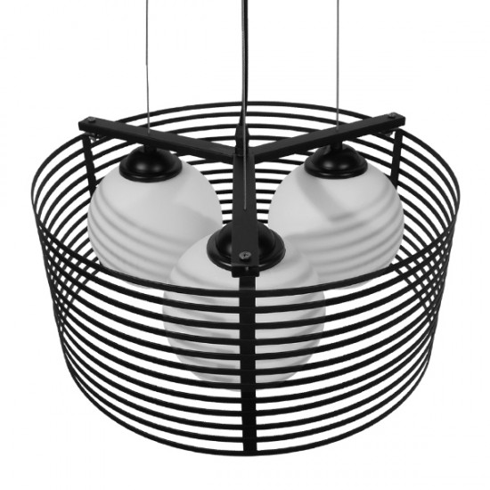 GloboStar® KEVIA 01150 Μοντέρνο Κρεμαστό Φωτιστικό Οροφής Τρίφωτο Μαύρο Μεταλλικό Πλέγμα με Καμπάνα απο Λευκό Γυαλί Φ40 x Y17.5cm GloboStar® KEVIA 01150 Μοντέρνο Κρεμαστό Φωτιστικό Οροφής Τρίφωτο Μαύρο Μεταλλικό Πλέγμα με Καμπάνα απο Λευκό Γυαλί Φ40 x Y17.5cm